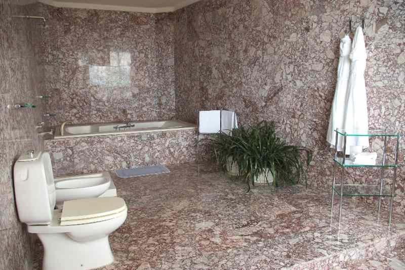 Hotel Saint Vrach Sandanski Bagian luar foto